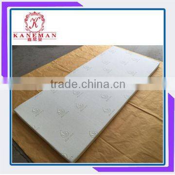 2016 The Most Popular China Wholesale Aloe Vera Mattress Topper Queen Size Memory Foam Mattress