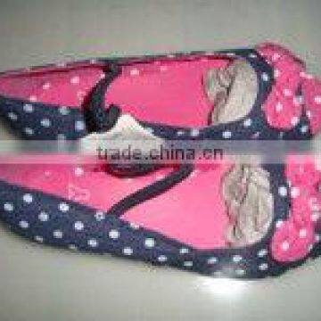 Europe flat girls shoe 2013 stock