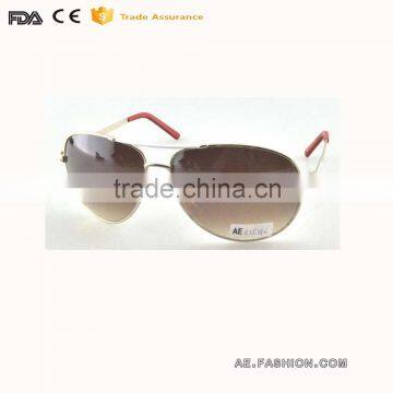 2016 Custom Design Sunglasses Metal Material Sunglasses