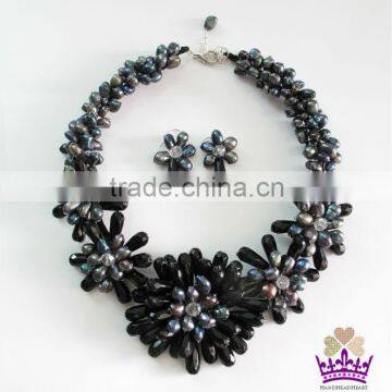 Magic Black Agate with Pearl Flower Costume Stone Necklace Set with Earrings