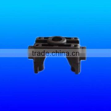 Plastic corner bracket for vacuum cleaner