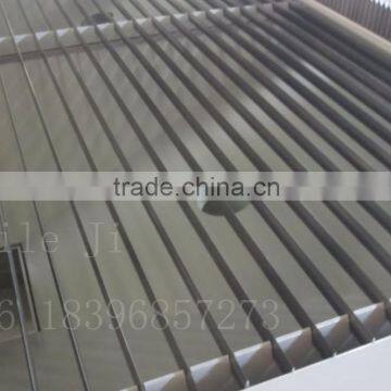 China Manufacturer 1325 Co2 Sheet Metal Laser Cutting Machine Price Stainless Steel photo-5