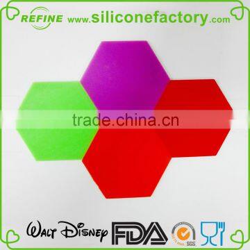 Wholesale promotional non-slip hexagon shaped silicone cup trivet