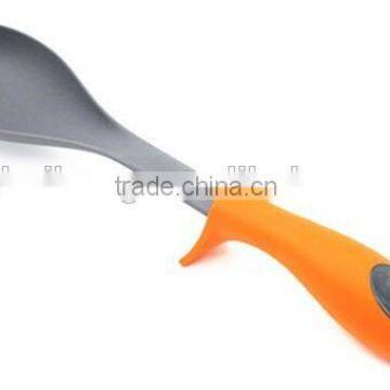 2015 New Food Grade Nylon Kitchen Utensils/Kitchen Soup Ladle