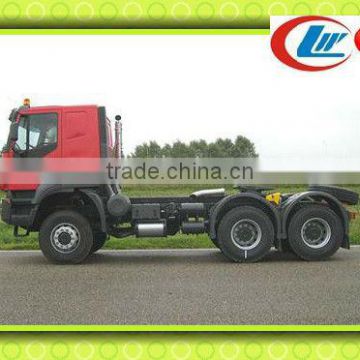 Transportation tractor truck - D'LONG F2000 towing trailer tractor