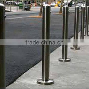 China 304 Stainless Steel Road Bollards Supplier photo-4