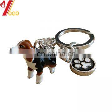 Wholesale cheap stock mold metal cute lucky pet dog key chain / dog keyring