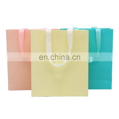 High Quality Luxury Gift Paper Bag Custom Made Printed Logo Packaging Bags for Jewelry photo-5