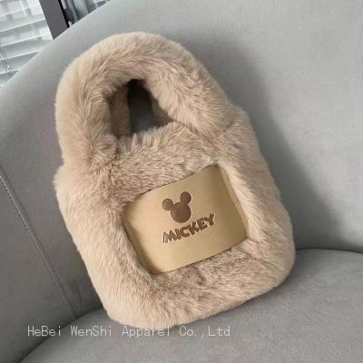 33Plush bag Fashion Tote Winter shoulder crossbody bag Wholesale faux fur bucket bag