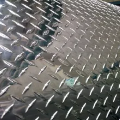 4017 H24 Aluminium Diamond Plate for Truck Floors/Workshop Stairs - Anti-Slip Tread (3mm/4mm/5mm Ready Stock)