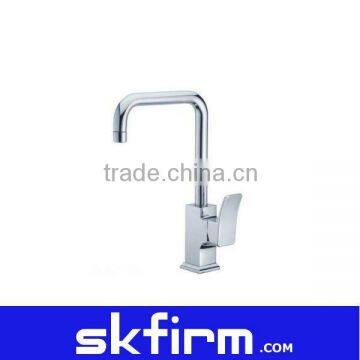 Beauty Chrome Swan Neck Faucet Tap