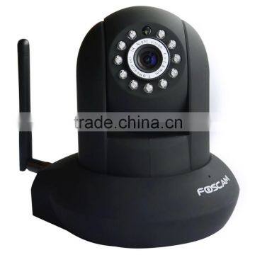 Foscam Black Plug & Play1280 x 720 Wireless/Wired Pan/Tilt IP Camera photo-2