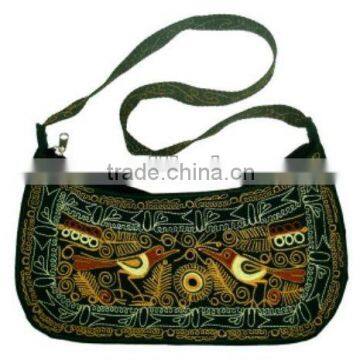 EMBROIDERED FABRIC HANDBAG WITH NATURE DESIGNS