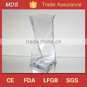 China Factory Square Twisted Glass Vase in Bulk Quality Choice