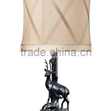 Lovely deer decorative polyresin table lamp for kids room