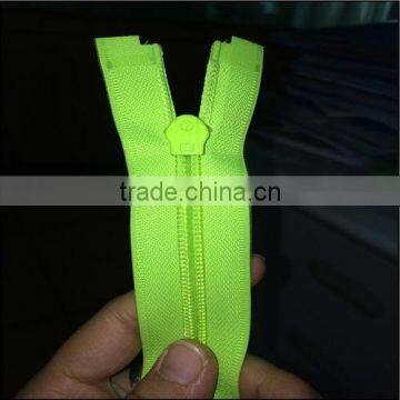 NO.7 Open End Seamless Zipper for Mattress Cover With Neon Green Fashion Color photo-4
