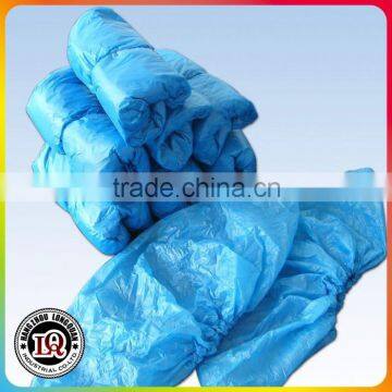 Disposable plastic shoe covers for medical rain
