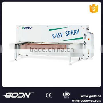 Automatic spraying machine (for door)