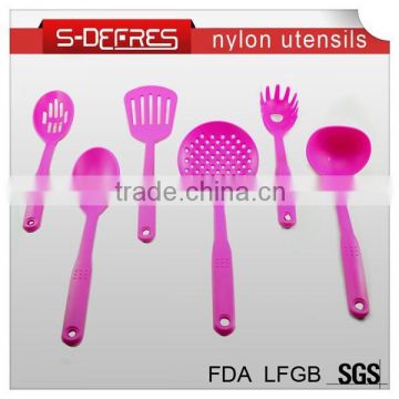 Fashionable nylon kitchen utensils common household pink kitchen tools