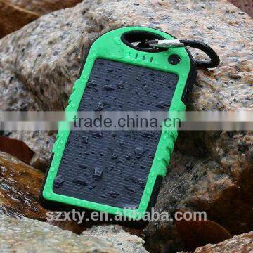 New Rubber Oil Power Bank water-proof 5000mah solar Power Bank with LED torch