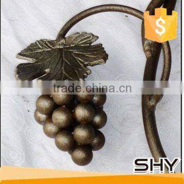 cast iron decoration wrought iron gate decoration China supplier