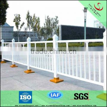 new style traffic wrought iron guardrai/barrier (factory)