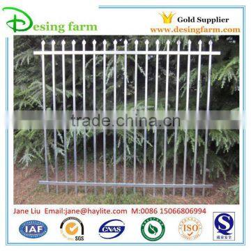 2.4x2.1m cheap galvanized spear wrought iron fence panels