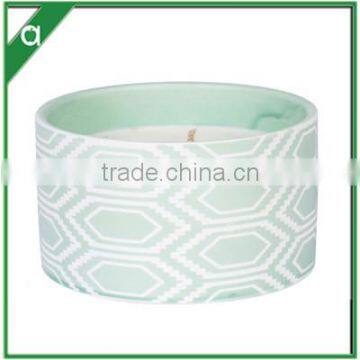 Organic Scented Candle in Ceramic Vessel With Wood Lid and Gift Box photo-5