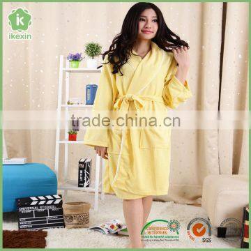 Wuxi Flat Screen Printing Hotel Cozy Wholesale Bathrobe