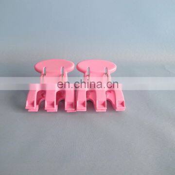 2pcs large plastic pegs