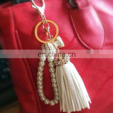 Low price woman hangbag charms keychainmulti color PU Leather Keychain Tassel Key Chain