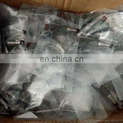 Fuel Injector 23209-09045/23250-09045/23250-75100 Auto Spare Parts photo-2