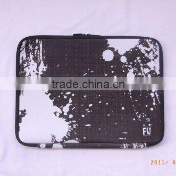 Black and White 3mm Neoprene Laptop Sleeve