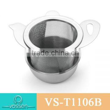 Teapot shaped tea accessory