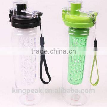 Portable Plastic Infuser Water Bottle /water infuser bottle/ BPA-Free Tritan fruit infuser water bottle/Shaker bottle