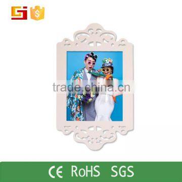 2016New style high quality cheap wood plastic couple love's photo frame