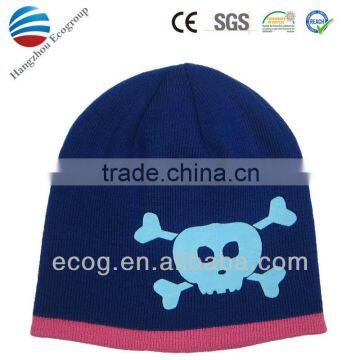 High quality warm winter knit pattern for hat with earflaps