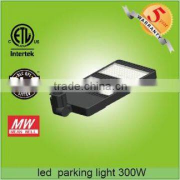 DLC ETL approved 300w led parking lot light 5 years warranty 2016 best selling