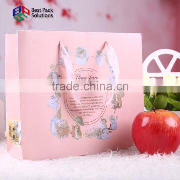 Luxury gift bag for presentation in christmas