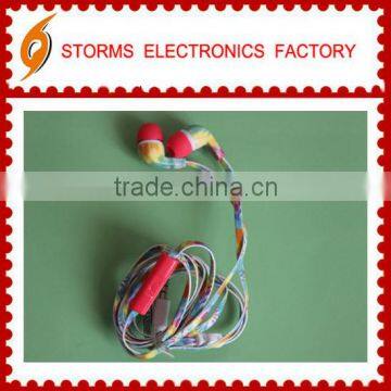 Attractive flat cable promotion earphone&earpod for lady present customized