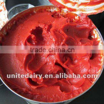 Canned Tomato Paste packing in tin of 2.2kg