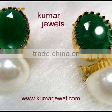 beautiful Emerald earring