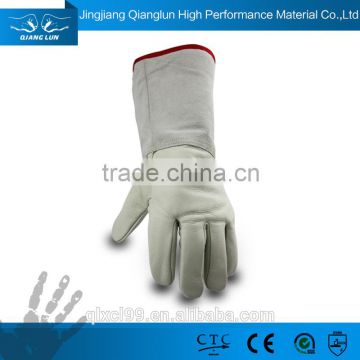 QL durable modeling waterproof long leather hand gloves for women