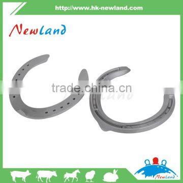 aluminum horseshoe come with horse shoe nails