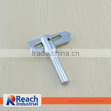 Zinc Plated Forged Truck Anti-Luce Pattern Fastener photo-2