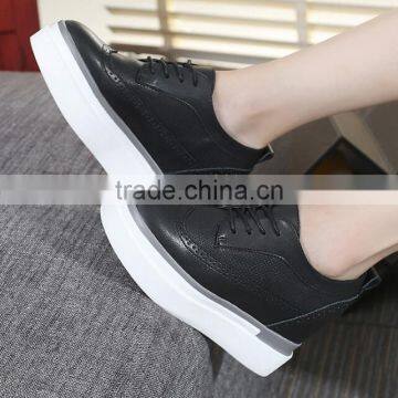 Zm35646a Latest Desigh White Shoes Women Hidden Heel Shoes photo-4