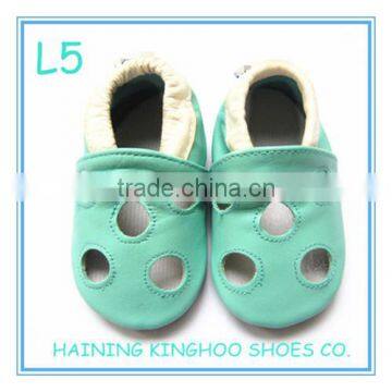 2016 genuine leather soft sole baby sandals for baby