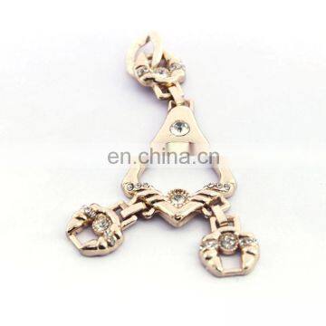 2017 New Products Innovative Product Train Christmas Gift Mini Metal Yellow Pet Tree Keychain photo-6