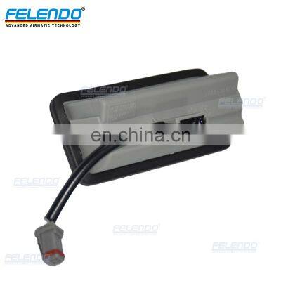 Wholesale Price Rear Handle Switch YUZ500020 for Range Rover Sport 2005-2013 Tailgate Release Micro Switch photo-2
