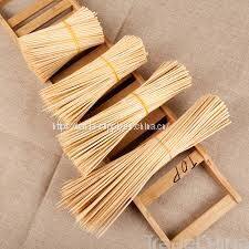 Bamboo Skewers 15cm Length 2.5mm Dia Natural Wood Sticks for Hot Dog Kebab Sausage